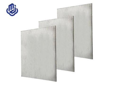 Plaque en titane pur industriel