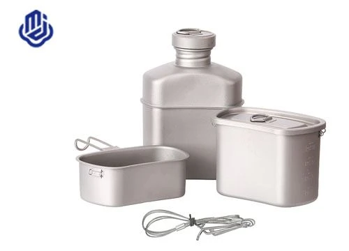 Bouteille à boire Titanium Army